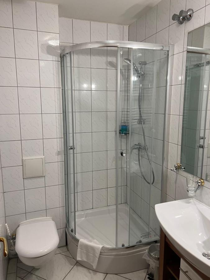 Hotel Am Schloss - Frankfurt An Der Oder Εξωτερικό φωτογραφία