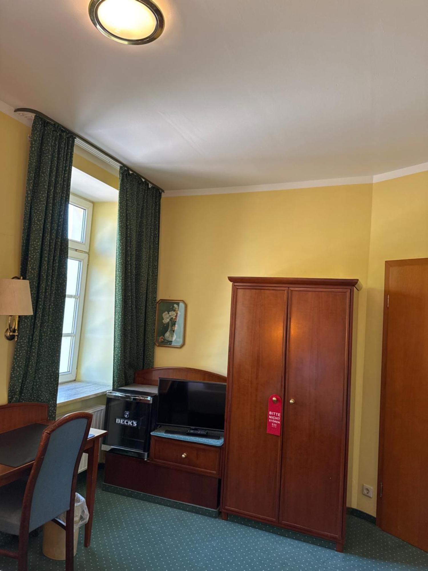 Hotel Am Schloss - Frankfurt An Der Oder Εξωτερικό φωτογραφία
