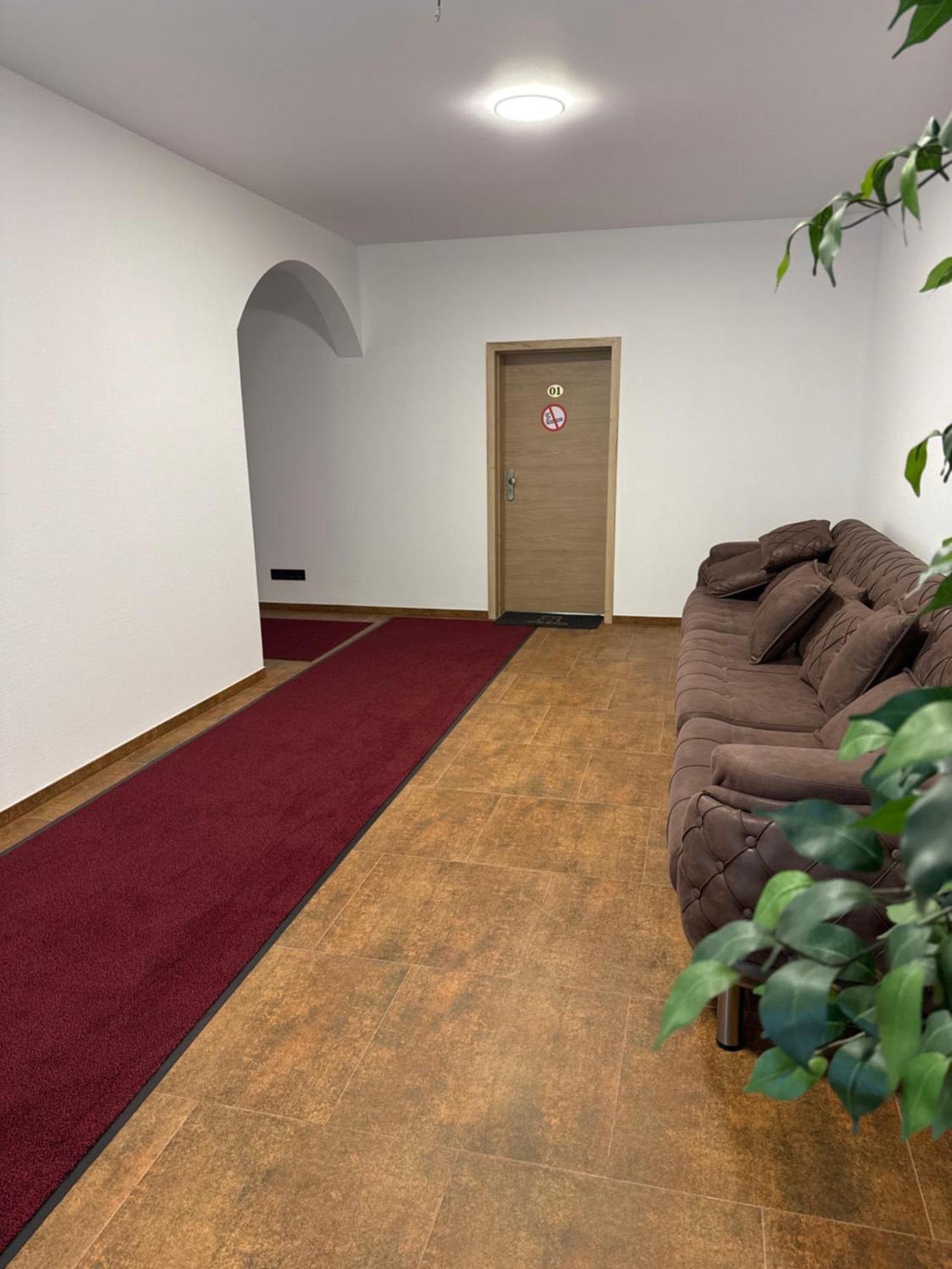 Hotel Am Schloss - Frankfurt An Der Oder Εξωτερικό φωτογραφία