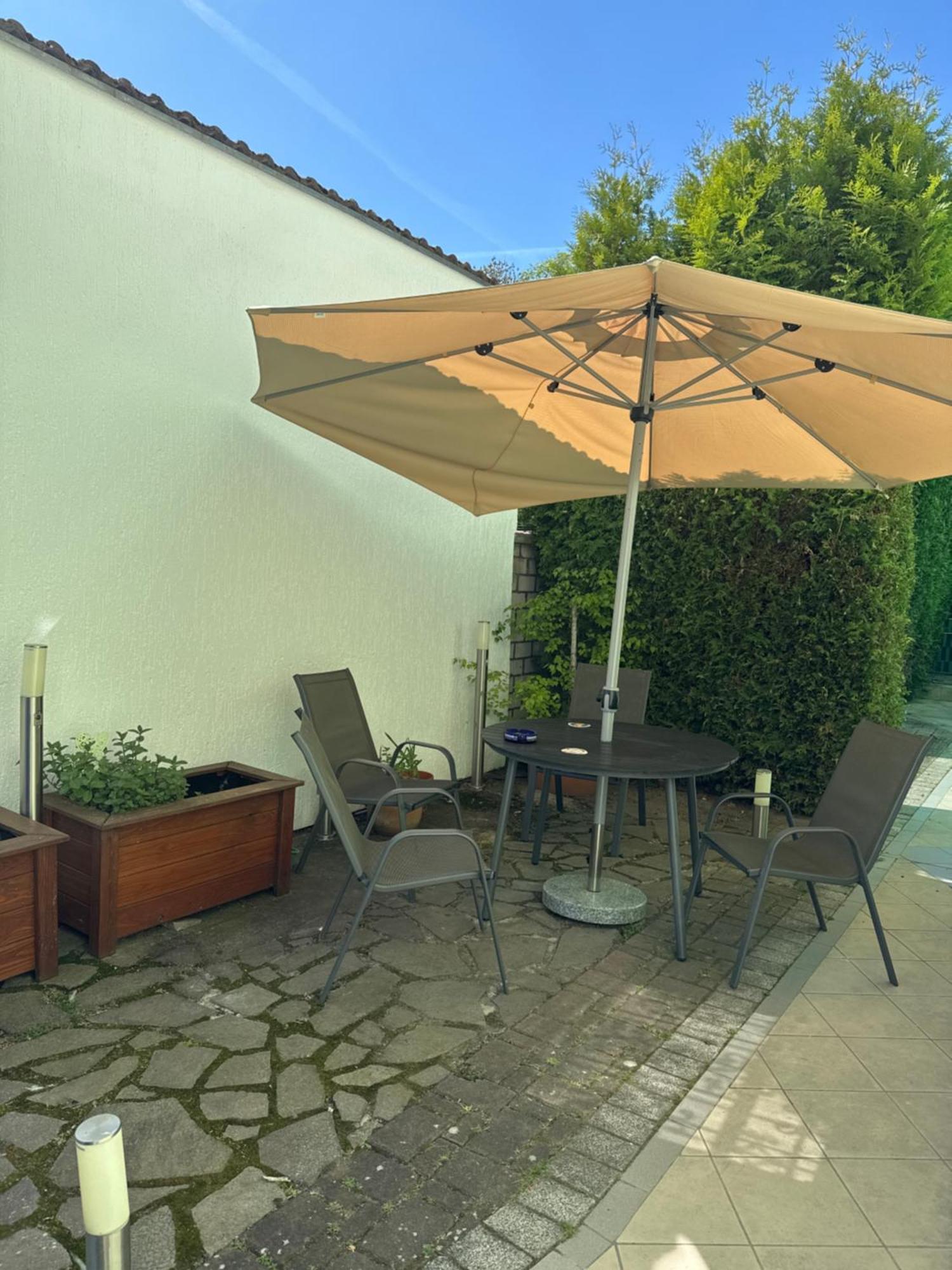 Hotel Am Schloss - Frankfurt An Der Oder Εξωτερικό φωτογραφία