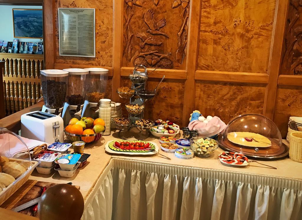 Hotel Am Schloss - Frankfurt An Der Oder Εξωτερικό φωτογραφία