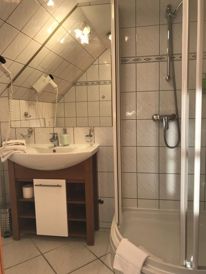 Hotel Am Schloss - Frankfurt An Der Oder Εξωτερικό φωτογραφία